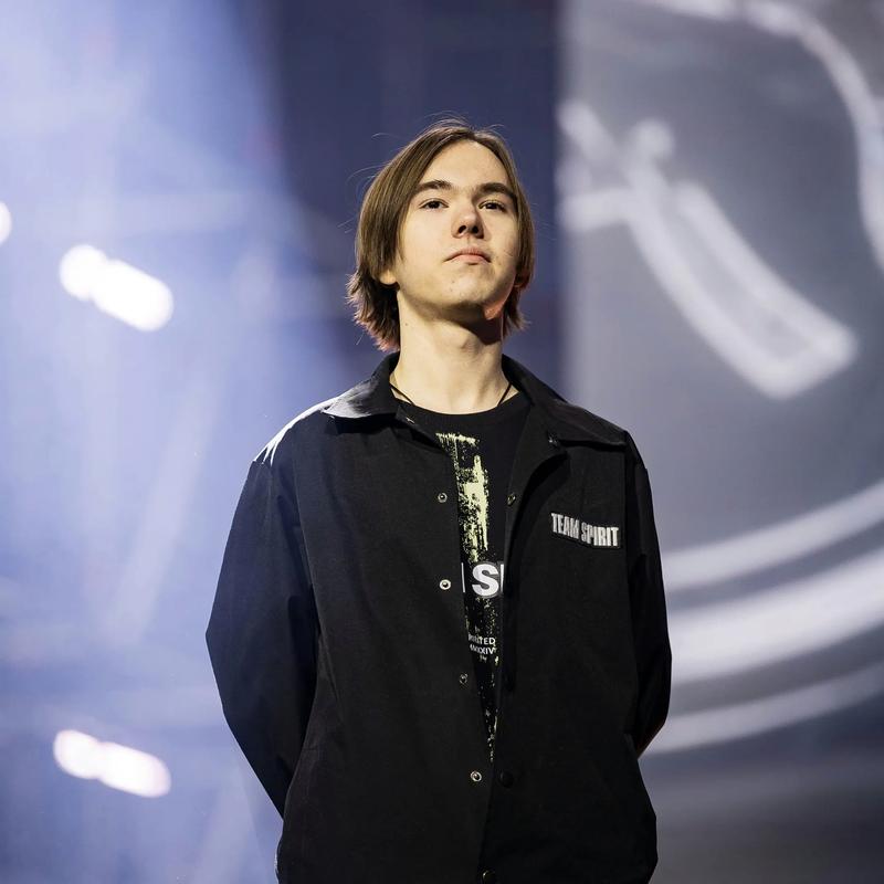 快讯不敢再发泄密帖！蓝洞私家侦探上门警告《绝地求生》数据挖掘者