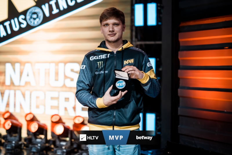 Weiwei 玩 Wei 打不过 Wei knight Kuchi 的暴力输出 Bilibili Gaming 轻松拿下比赛点