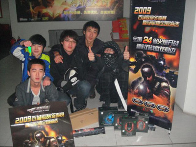 Falcons 晋级 PGL Cluj-Napoca 2025 季后赛， BIG 将 Wildcard 淘汰出局